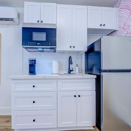 Pink Flamingo Studio Apartment Galveston Esterno foto