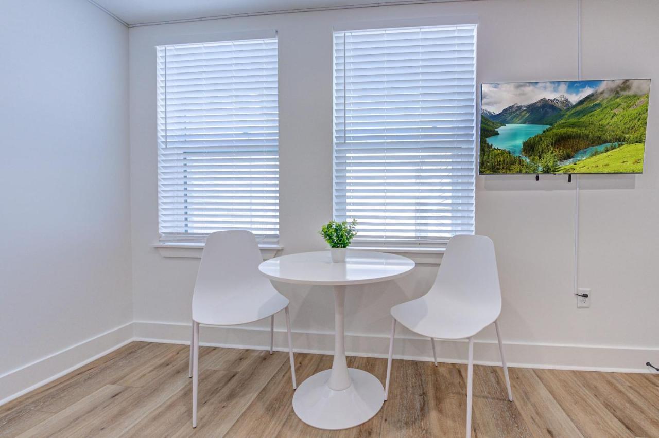 Pink Flamingo Studio Apartment Galveston Esterno foto