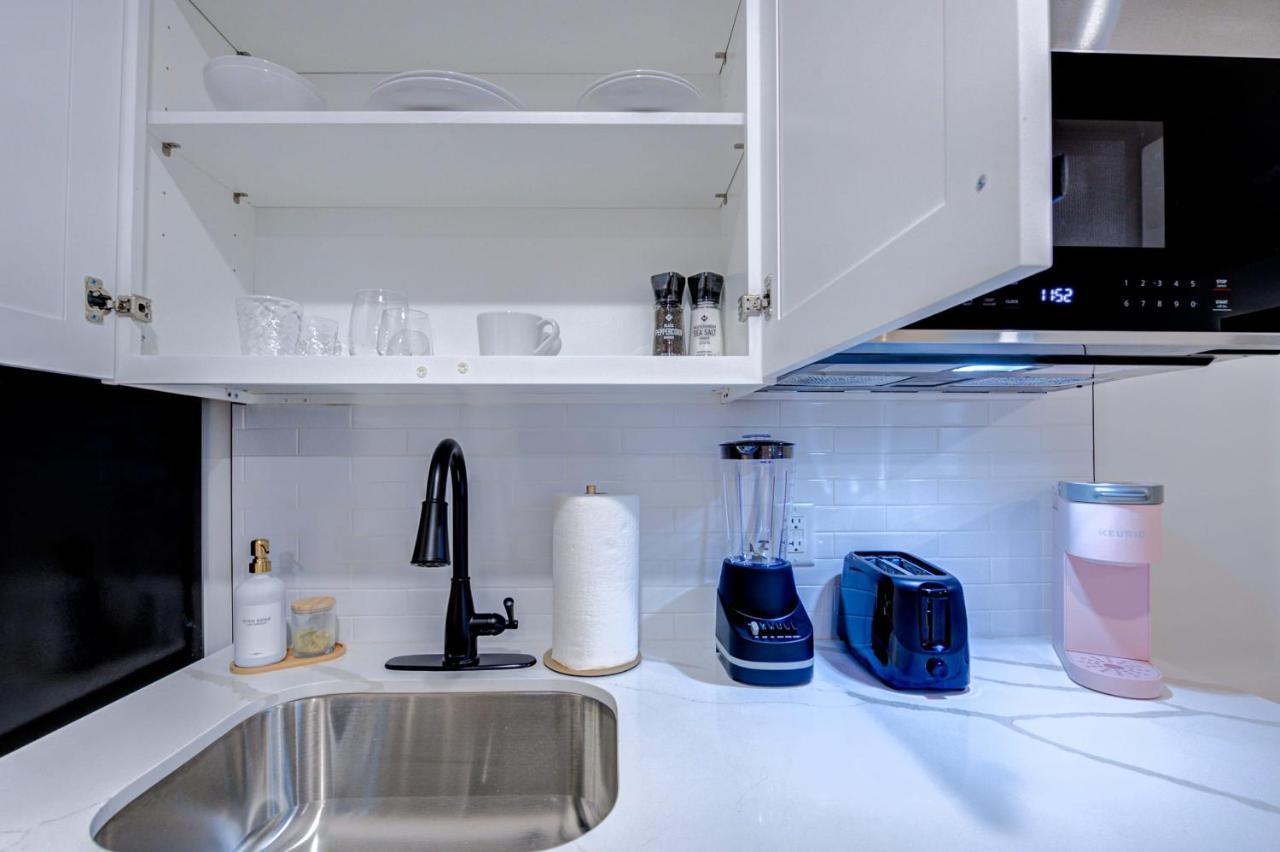 Pink Flamingo Studio Apartment Galveston Esterno foto