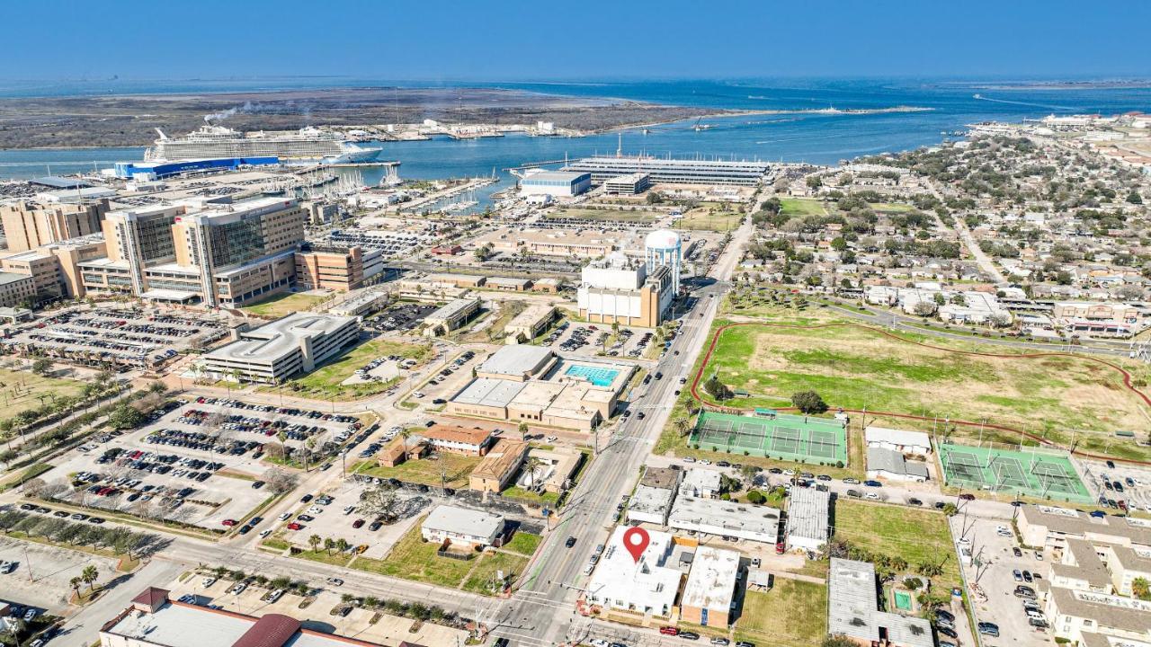 Pink Flamingo Studio Apartment Galveston Esterno foto